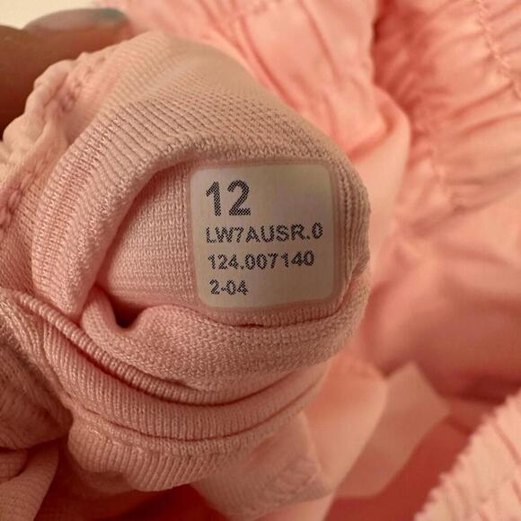 NWT Lululemon Hotty Hot Low-Rise 2.5" Lined Shorts - STRAWBERRY MILKSHAKE Sz 12 - Picture 7 of 7